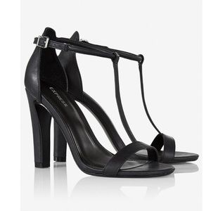 EXPRESS Black Slim T-trap Heel Sandal size WOMAN 6